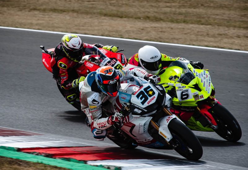 Progress without reward for the MIE Racing Honda Team in race 1 at Most
